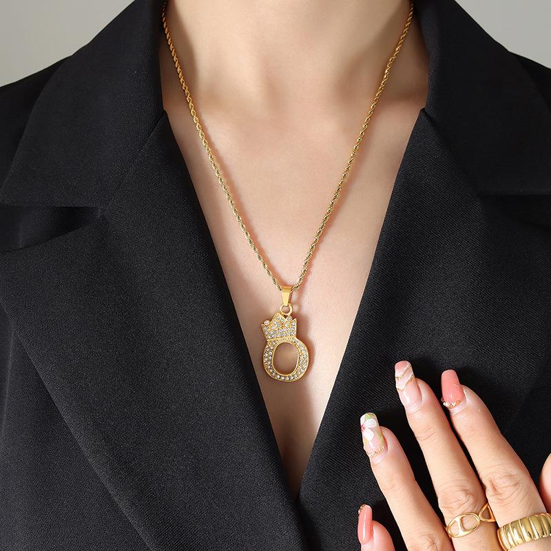 Smart Crown Necklace Korean Version Creative Fashion Design Zircon 26 Letter Pendant Gold-Plated Collarbone Chain Jewelry