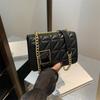 High Value Diamond Chain Small Square Bag Women's 2025 Autumn New Fashion Versatile Niche Design Shoulder Messenger Bag