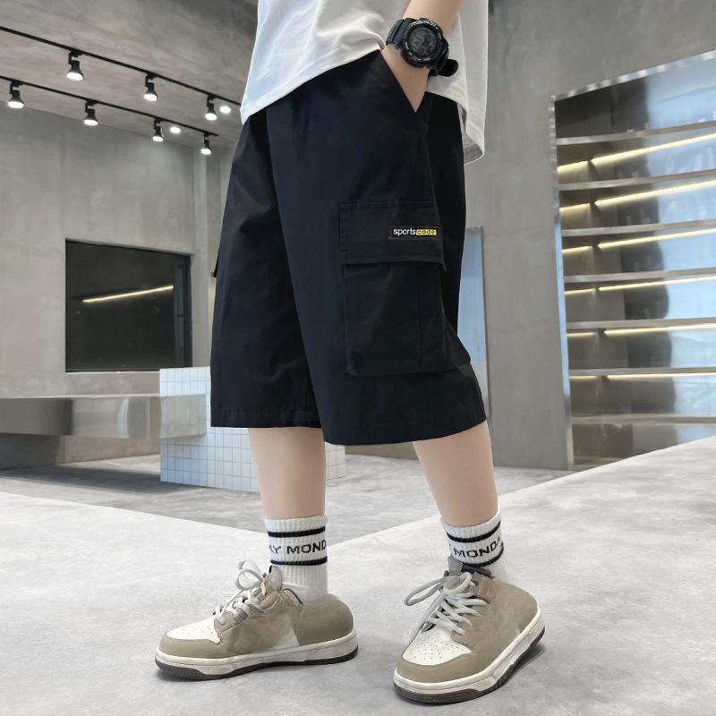 Брюки для мальчиков, летние комбинезоны, тонкие повседневные детские шорты, корейские брюки с пятью точками