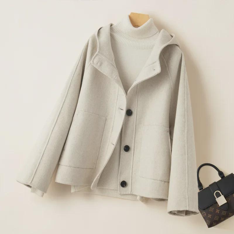 Petite Women's Hepburn-Style Black Wool Hooded Coat - Short, Double-Faced for 2024 Autumn/Winter