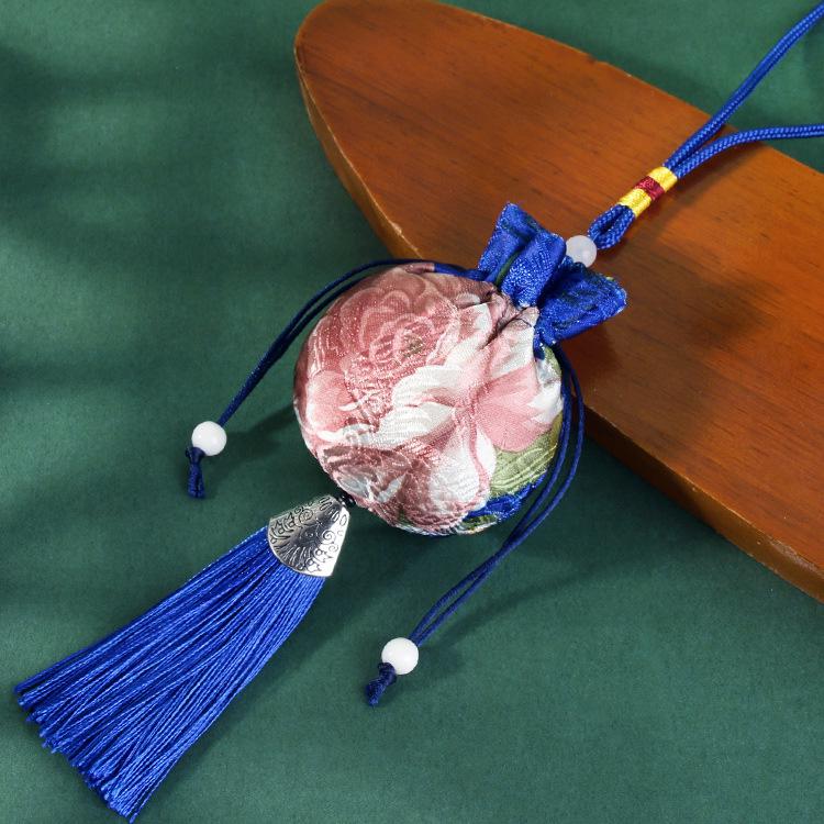 Embroidered Lavender Sachet: Dragon Boat Festival Car Pendant, Mosquito Repellent for Babies and Kids