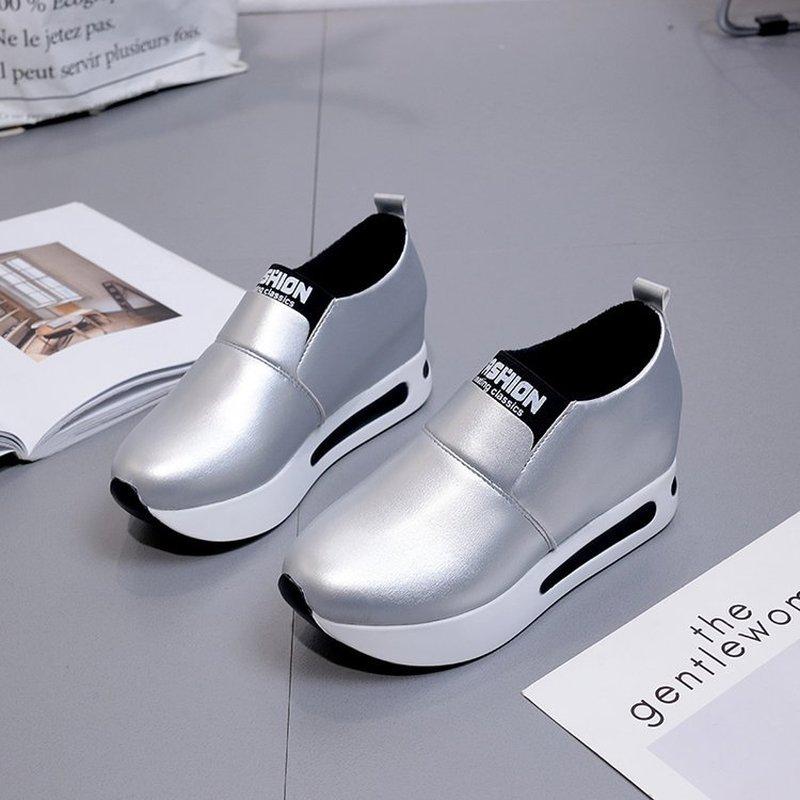 Модная обувь, женские кроссовки, весенне-осенние женские туфли из искусственной кожи на плоской подошве, ботинки без шнуровки, повседневная обувь на платформе с увеличением размера