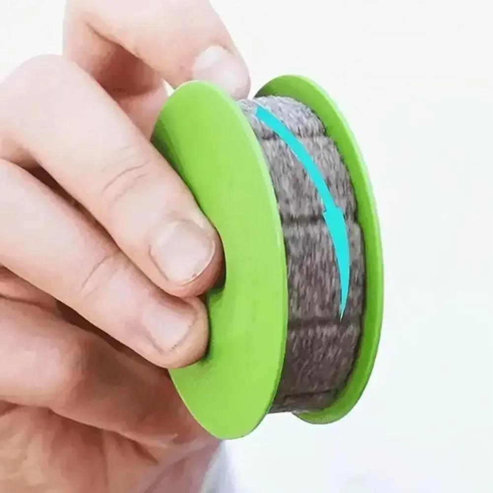 Bicycle Chain Lubricator Bike Chains Oil Roller Cleaning Bicycle Maintenance Tool Portable Bike Cycling Accessories