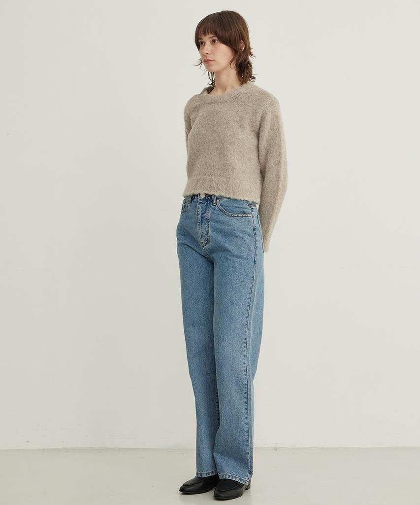 STEP AROUND Brushed Crop Round Knit_Sandstone