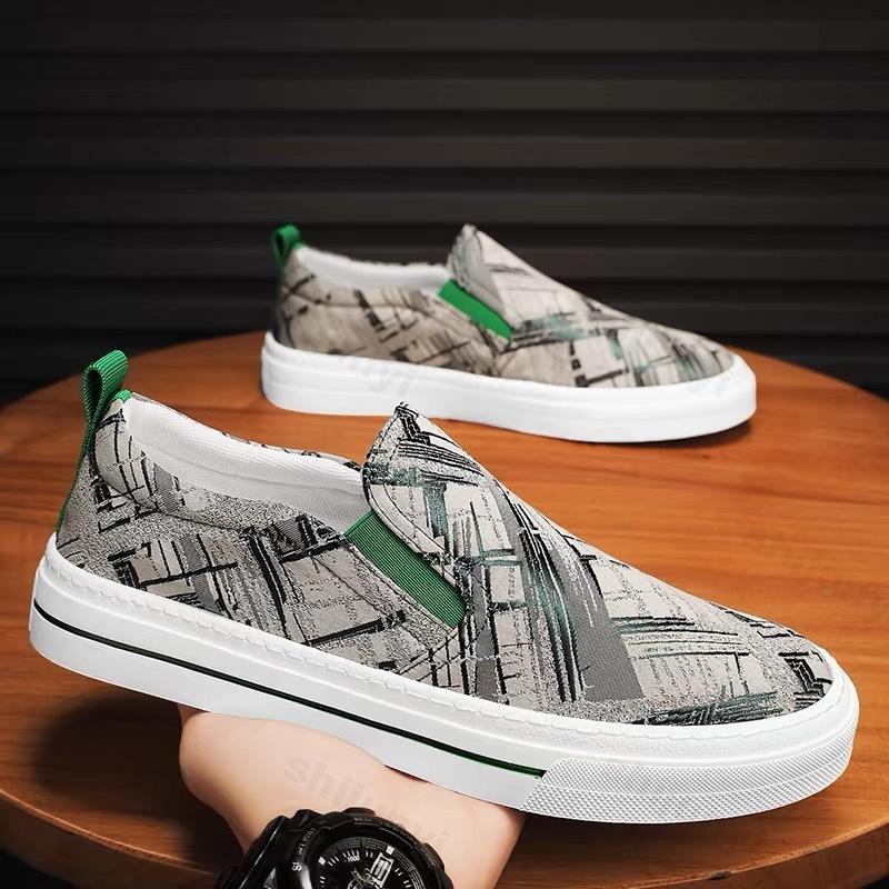 Модные мужские парусиновые туфли повседневные кроссовки для мужчин легкие слипоны вулканизированные удобные мужские туфли на плоской подошве черные кроссовки Zapatos De Hombre