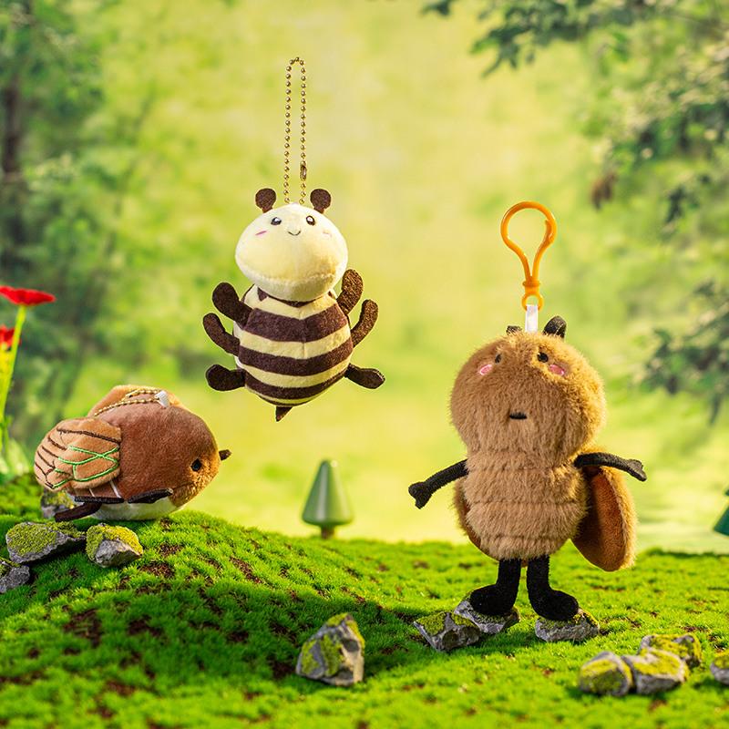 15Cm Adorable Insect Series Plush Doll Pendant Toy Cute Butterfly Parrot Snail Horse Cockroach Plush Pendant Gift Decor Gifts