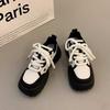 Оригинальные нишевые туфли на толстой подошве, женская весна 2025, новые универсальные маленькие белые туфли, корейские повседневные спортивные туфли для пап