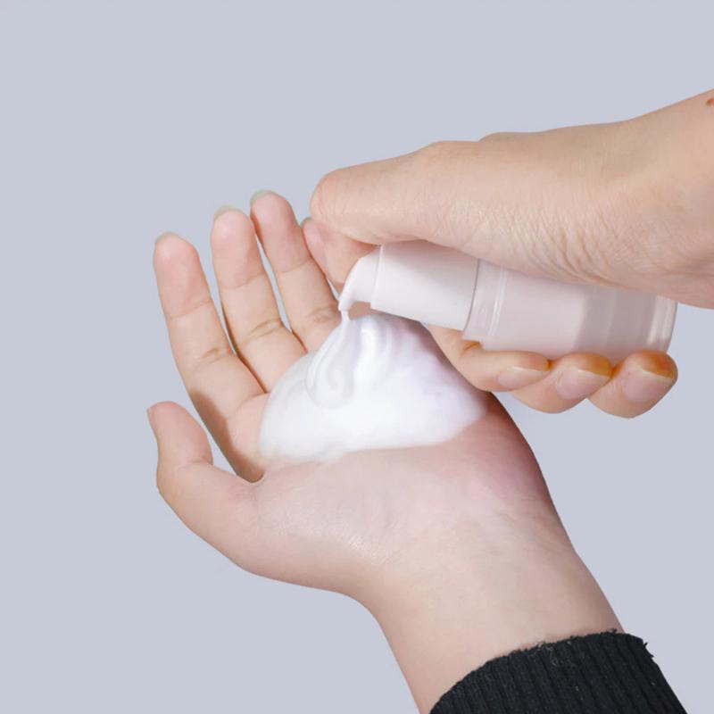 Портативные вакуумные косметические флаконы многоразового использования, матовый насос-утконос, распылитель мелкодисперсного тумана, дозатор лосьона, контейнер для крема, дорожный