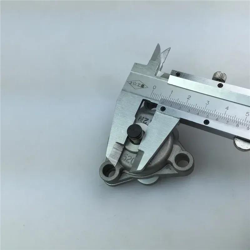 For Suzuki Suzuki King GS125 Motorcycle Oil Pump