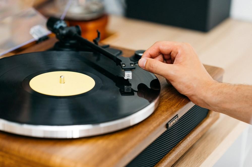 Lenco Ls-410Wa - Gramofon Z Głośnikami I Bluetooth