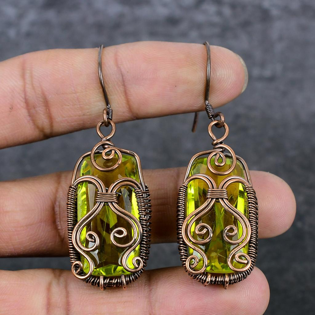 Peridot Handmade Copper Wire Wrap Jewelry Earring 2.56" l1R73