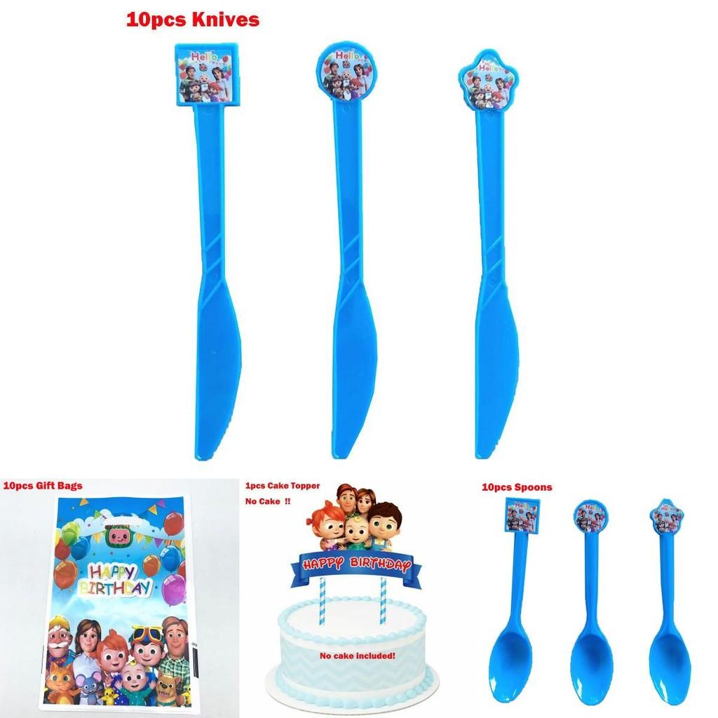 Красочные детские товары для дня рождения с радостными тарелками и счастливыми баннерами