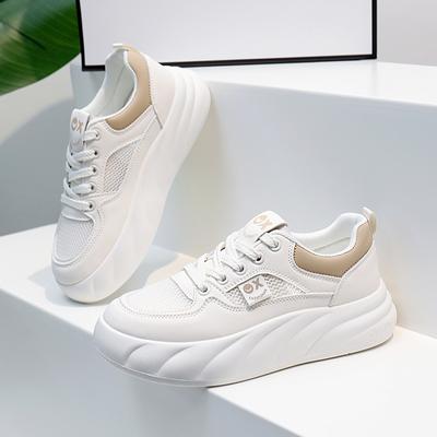 Мода 2024 года, новые корейские дышащие сетчатые студенческие спортивные туфли, весна и осень, женские низкие повседневные кроссовки на толстой подошве