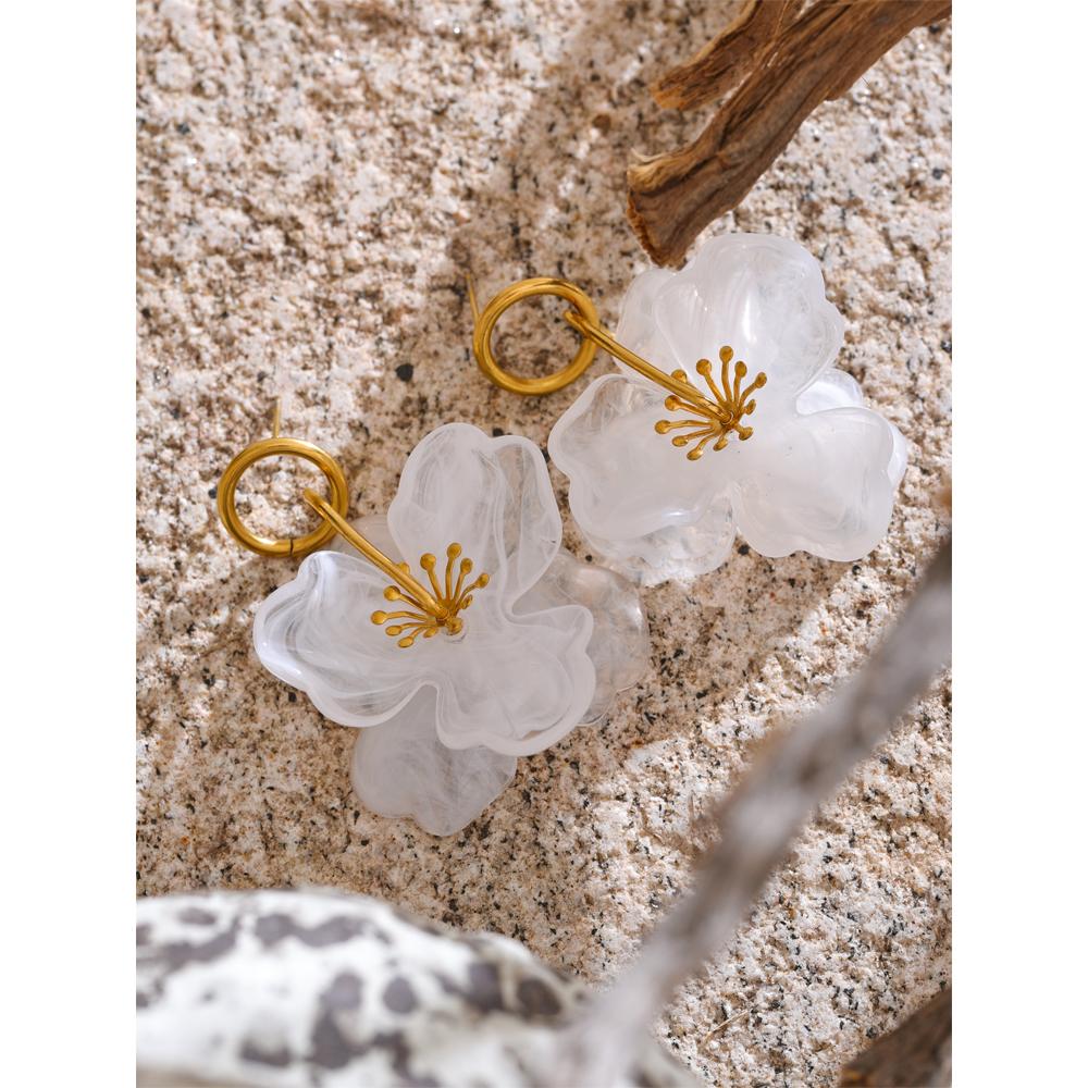 Yhpup Arrivals White Resin Flower Dangle Earrings for Women Stainless Steel Summer Popular Jewelry Recommend