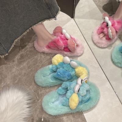 Милые модные мультяшные тапочки женские 2025 осень и зима новая носка милые и удобные ощущение наступания на дерьмо домашние туфли Мао Мао