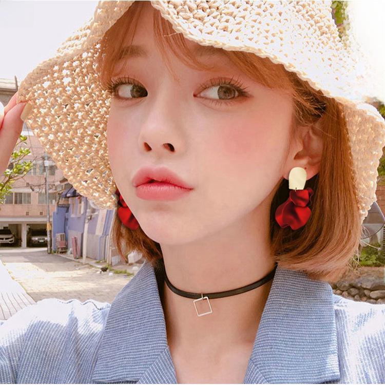 Серьги из лепестков роз высокого класса для круглых лиц - Длинные эффектные украшения в корейском стиле с модным, преувеличенным дизайном.