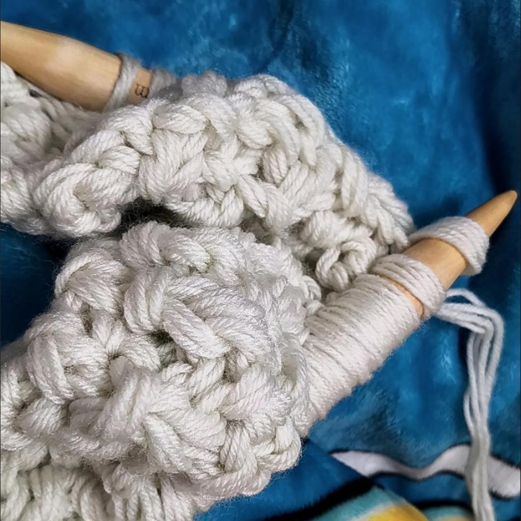 Набор из 3-х больших круговых спиц для вязания, вязания крючком, вязания рядами, шитья и гобелена. Сверхтолстые круговые спицы. (15 мм, 20 мм, 25 мм)