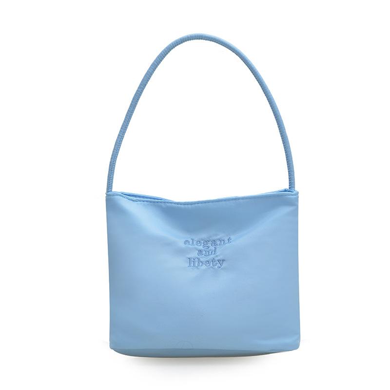 Летняя новая простая нейлоновая сумка под мышкой, дизайн с вышивкой алфавита, ручная сумка-ведро для поездок на работу