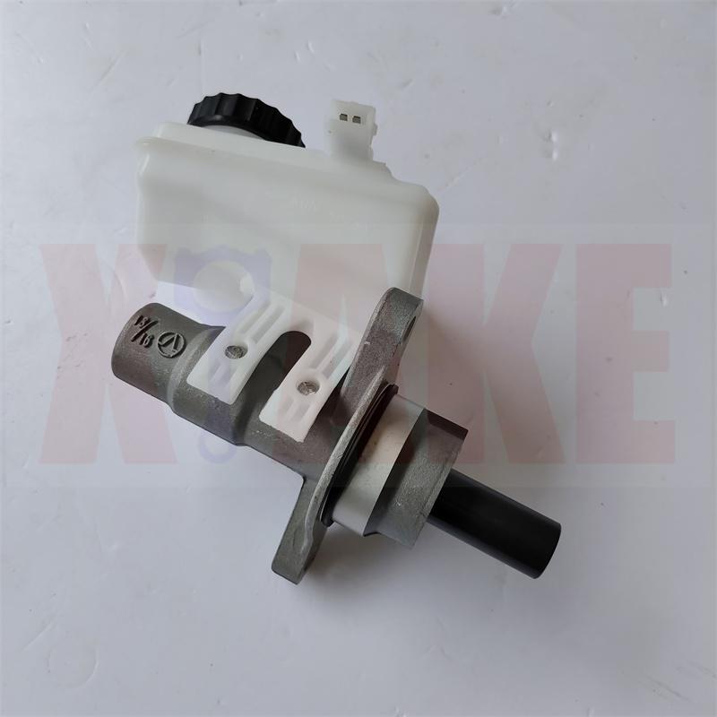 Главный тормозной цилиндр с бачком для BYD F1 BYD F0 1.0 L BYD371QA LK-3540010-C1