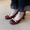 2025 Новая Мода Туфли-лодочки на квадратном каблуке Осенние Новые Туфли с неглубоким вырезом и бантом Слипоны Нескользящие Туфли на каблуке-рюмочке