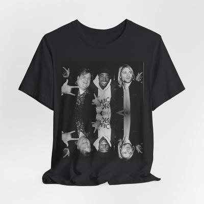 Винтажный стиль, T2pack, КрисФарли, и К. Футболка Кобейна Унисекс Футболка