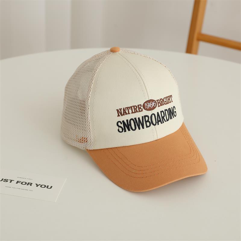 Детская летняя кепка с козырьком от солнца — дышащая, модная сетчатая шапка для мальчиков и девочек