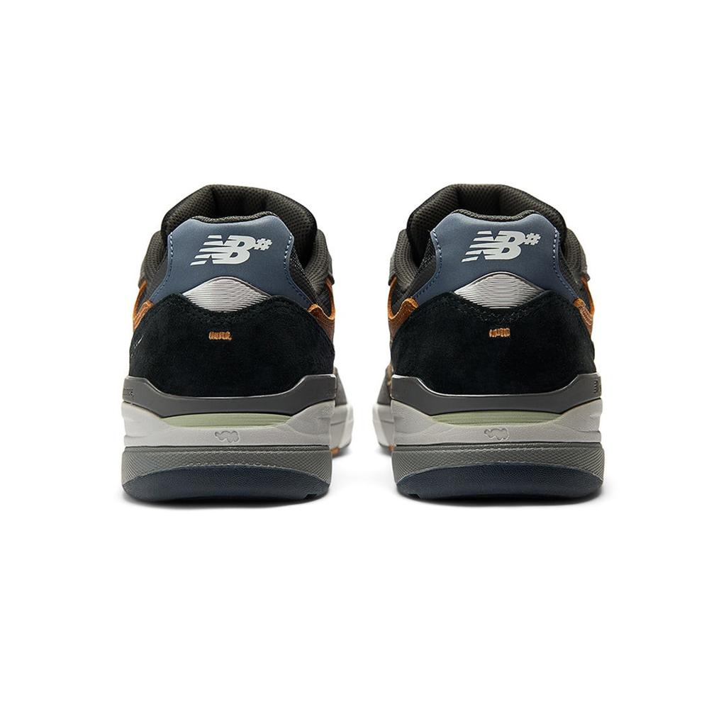 NM933MLT Эндрю Рейнольдс New Balance Numeric 933 Castlerock (Мужской)