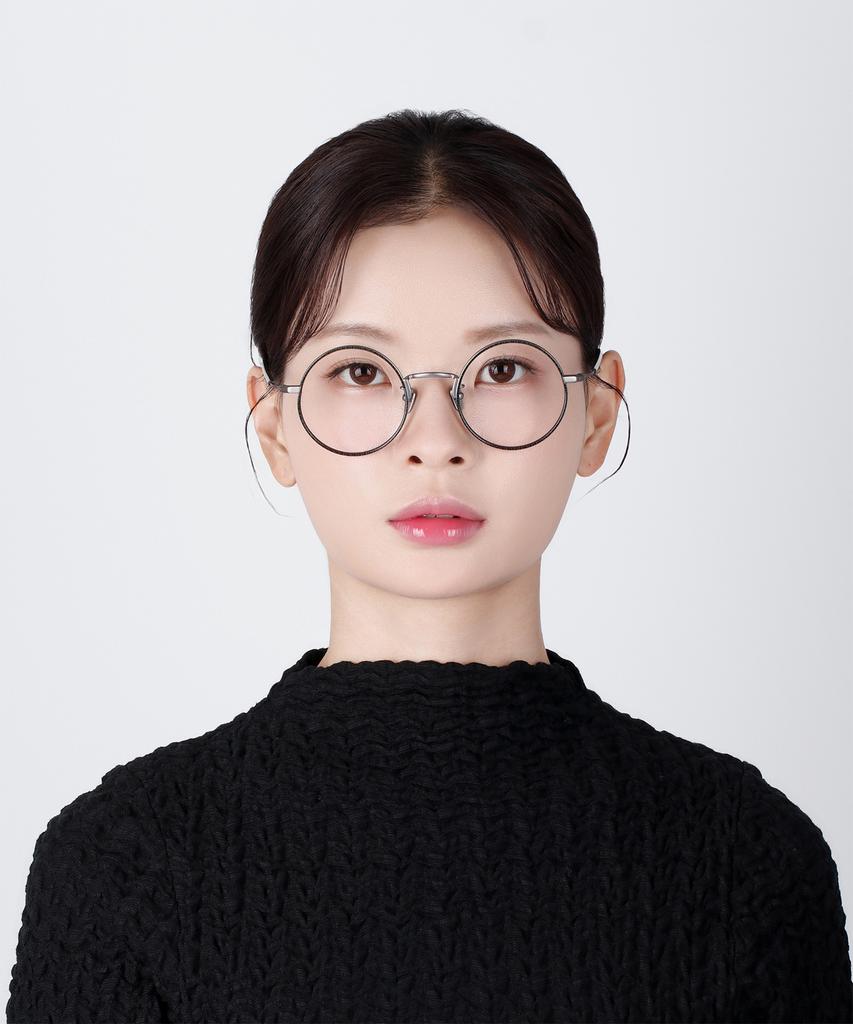 Manomoseu Sally C1
