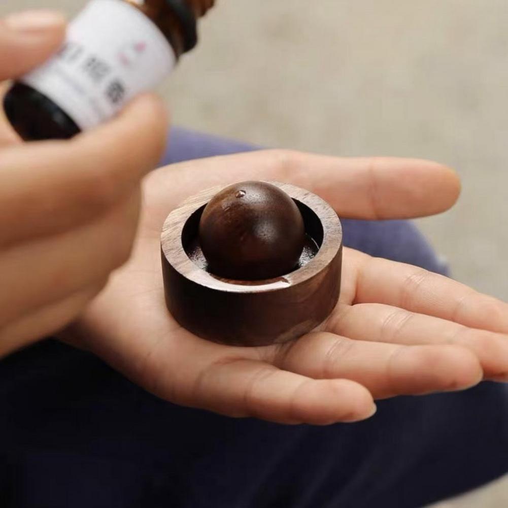 Walnut/beech Wood Essential Oil Diffuser Wood Mini Cute Natural Fragrance Expander For Auto Center Console Armrest Box Decoratio