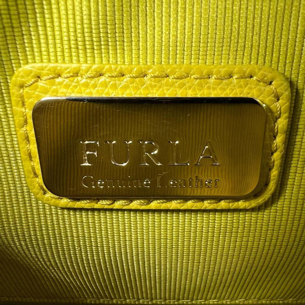 Furla Золотая Фурнитура metropolis Сумка на плечо кожаная желтая Женская Б/у