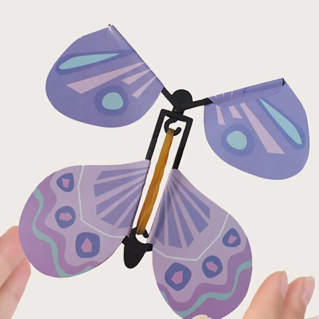 1PC Magic Flying Butterflies Wind Up Toy In The Sky Bookmark Greeting Cards Rubber Band Powered Kids Magic Props Surpris Gift