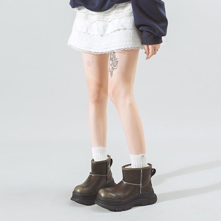 Водонепроницаемые и нескользящие модные теплые зимние ботинки на толстой подошве для женщин 2025 новые короткие бархатные утепленные хлопковые ботинки большого размера для женщин