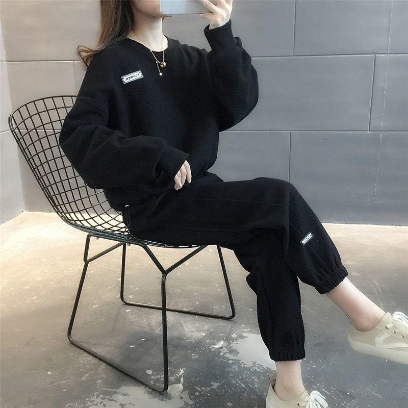 Женский повседневный костюм-двойка весна-осень 2023: Модный свободный комплект из толстовки и брюк