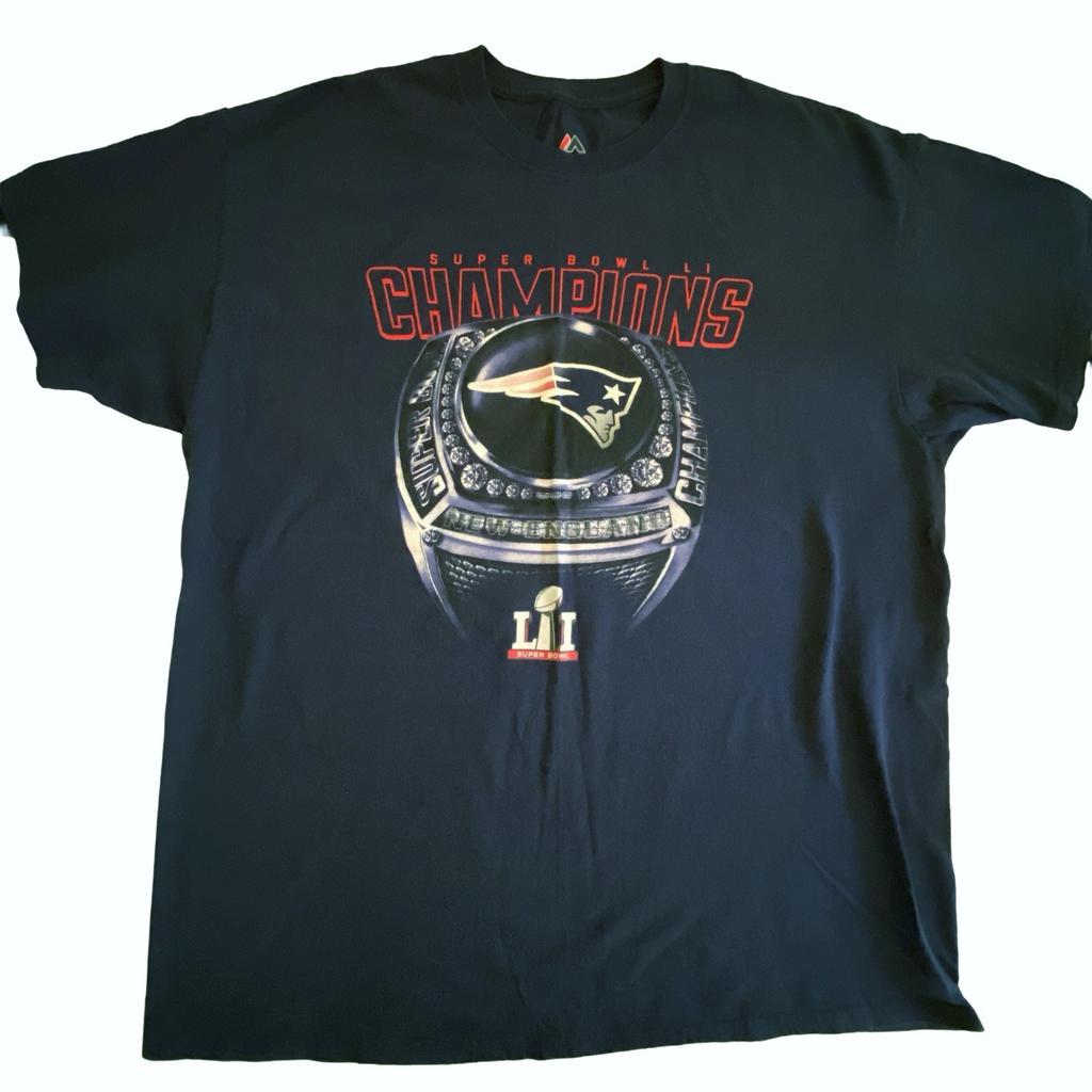 New England Patriots Super Bowl LI Champions 2017 Majestic Sz XL Tshirt Brady