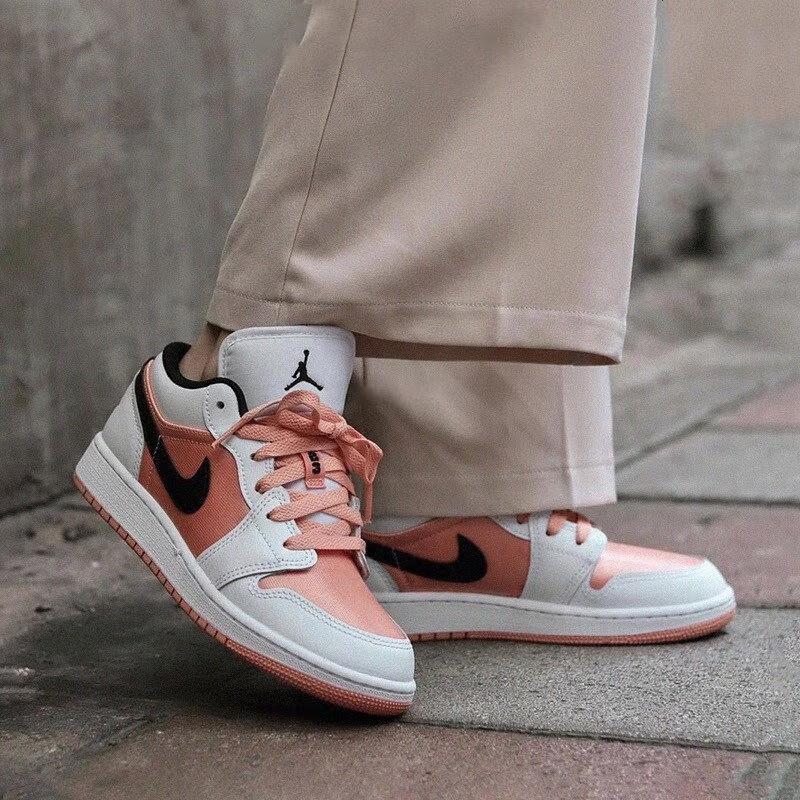 Детские кроссовки Air Jordan 1 Low GS Light Madder Root Розовый Белый Черный DM8960-801