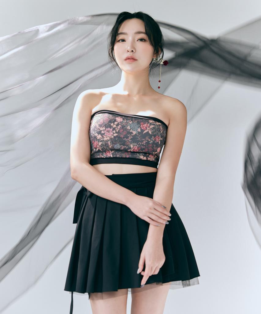 Foriz [Eclat Skirt_Black] Reversible Wrap Flare Mini Skirt
