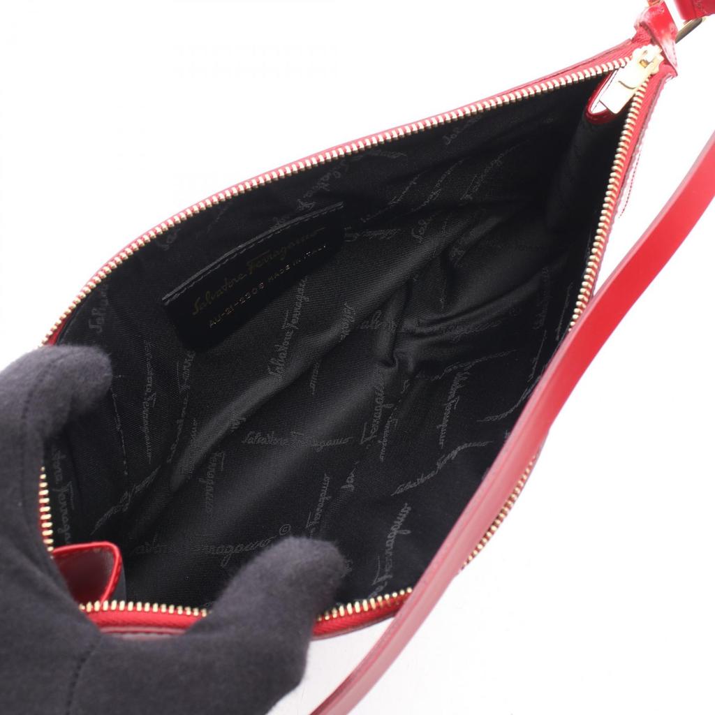Used Salvatore Ferragamo Gancini Shoulder Bag 21 2306 leather Red Used Women