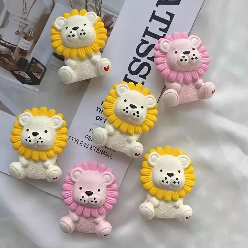 Cute Lion Silicone Candle Mold 3D Sitting Lion King Animal Soap Paste Resin Cement Casting Mold DIY Chocolate Ice Baking Tool