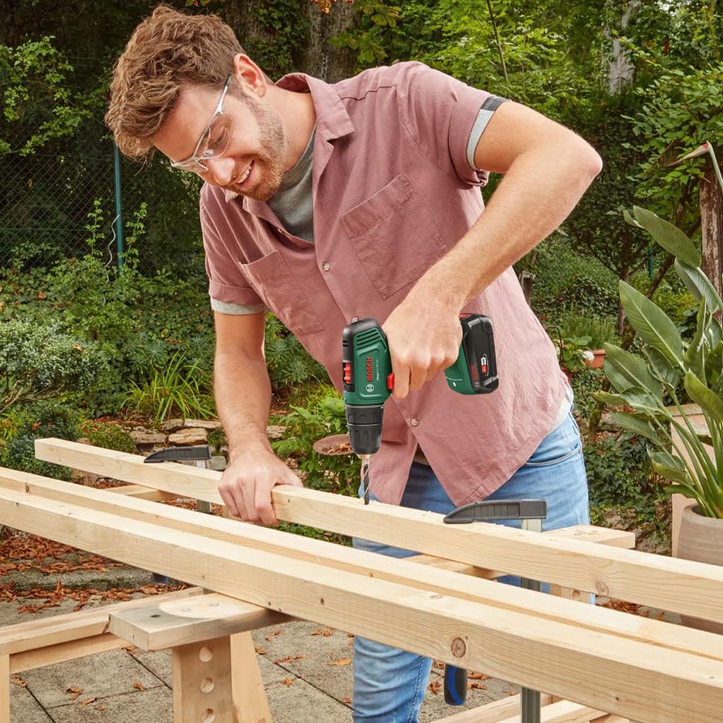Bosch DIY 18V аккумуляторная дрель-шуруповерт 1 зарядное устройство 1 PH2 драйвер для переноски ED118 (1.5Ач, (AL1810CV), Бит, кейс)