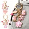 Подвеска-брелок с отделкой из искусственного жемчуга, эмалевый шарм в виде сердца, бантика, цветка, декоративный аксессуар для ключей
