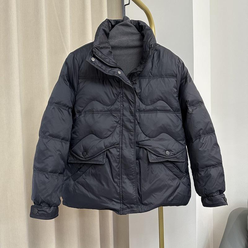 Autumn and winter new down jackets women's thin stand-up collar loose white duck down warm jacket short fashion, lightweight and trendy
