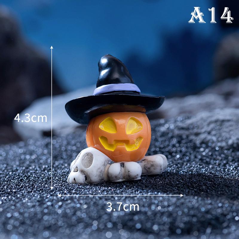 Cute Halloween Micro Landscape Miniature Figurines Resin Craft Mini Fairy Garden Ornaments Cute Pumpkin Ghost Decoration