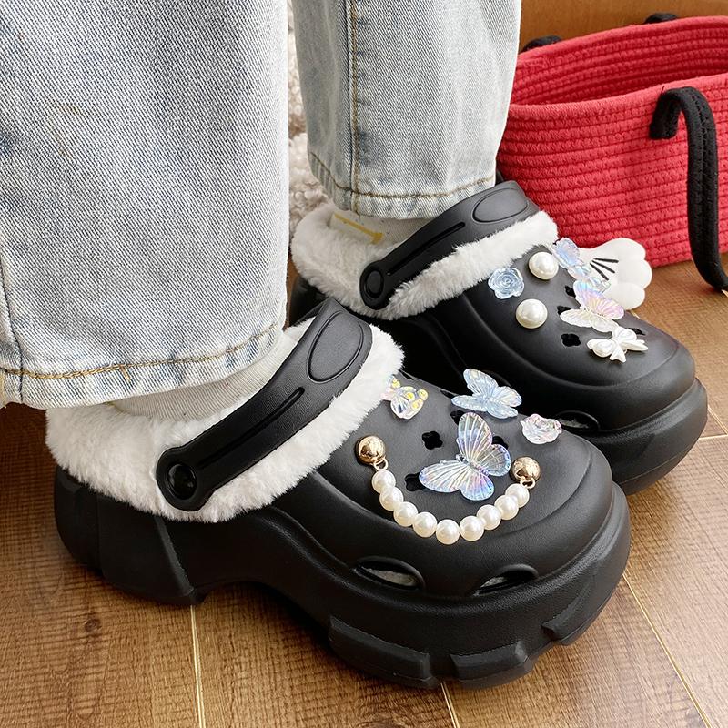 Зимние бархатные женские сабо на открытом воздухе, теплые, плюшевые, на платформе, дизайнерские туфли, женские, модные, белые, увеличивающие рост, женские домашние тапочки