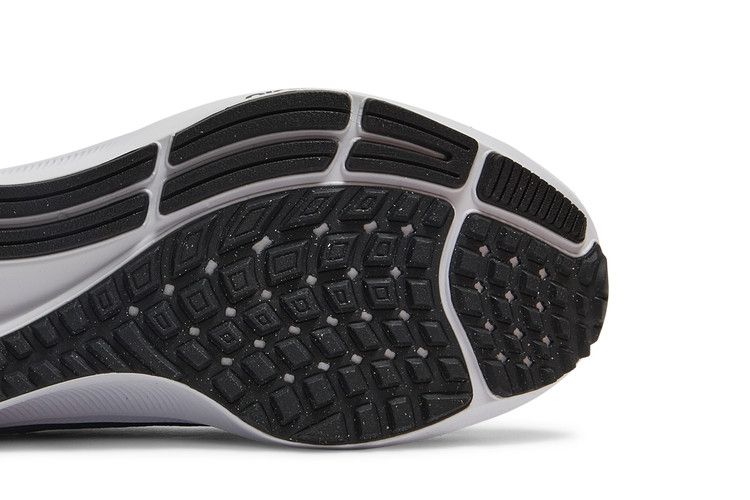 Nike Air Zoom Pegasus 38 Black White (Women's) Sneakers