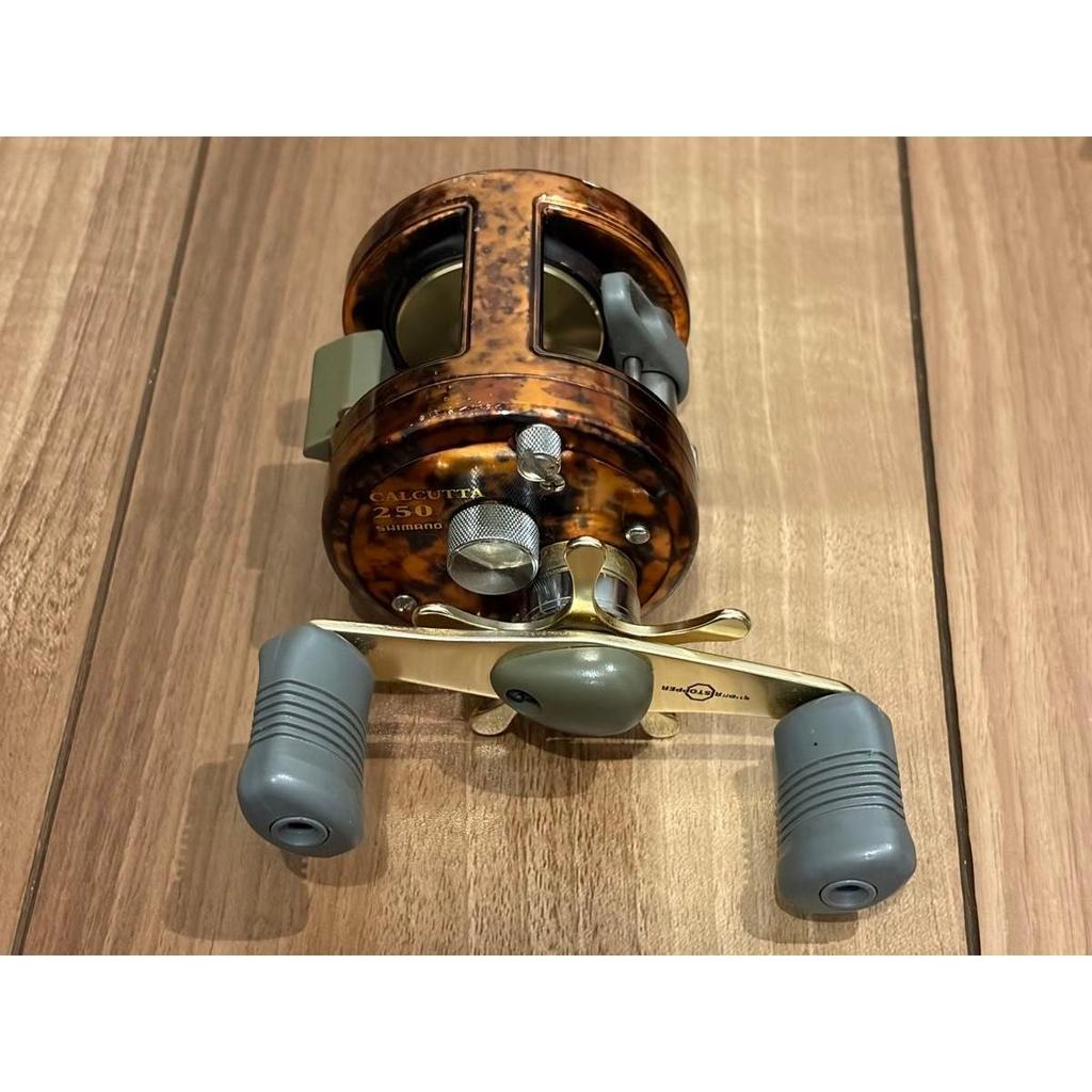 Б/у Shimano Calcutta Special Edition 250
