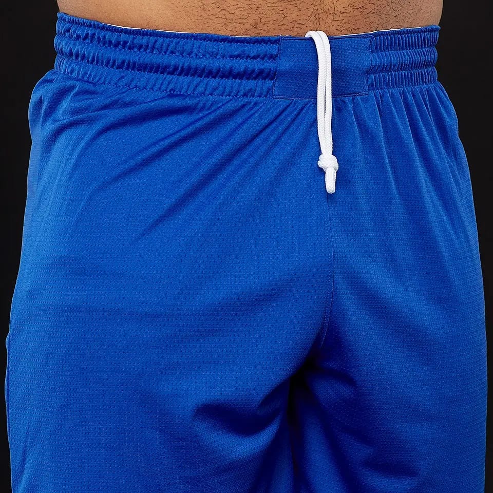Nike Спортивные шорты мужские синие средние 867768-494