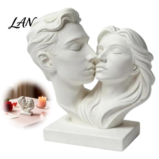 Bedroom Decorative Accents 3D Printed Couple Hugging Kissing Statue, Modern Minimalist Art Sculpture Artistic Bust for Home Desk Shelf, Romantic Decor