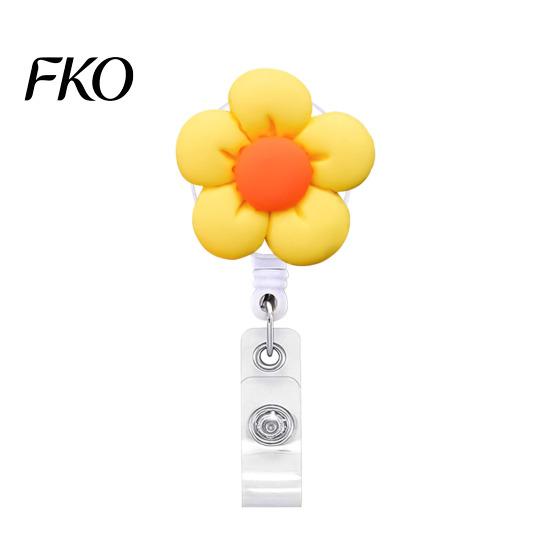 Decorative Acrylic Badge Reel Cute Flower Reel, Retractable ID Card Silent Telescopic Clip Holder for Nurses, Office Workers, Managers, Students