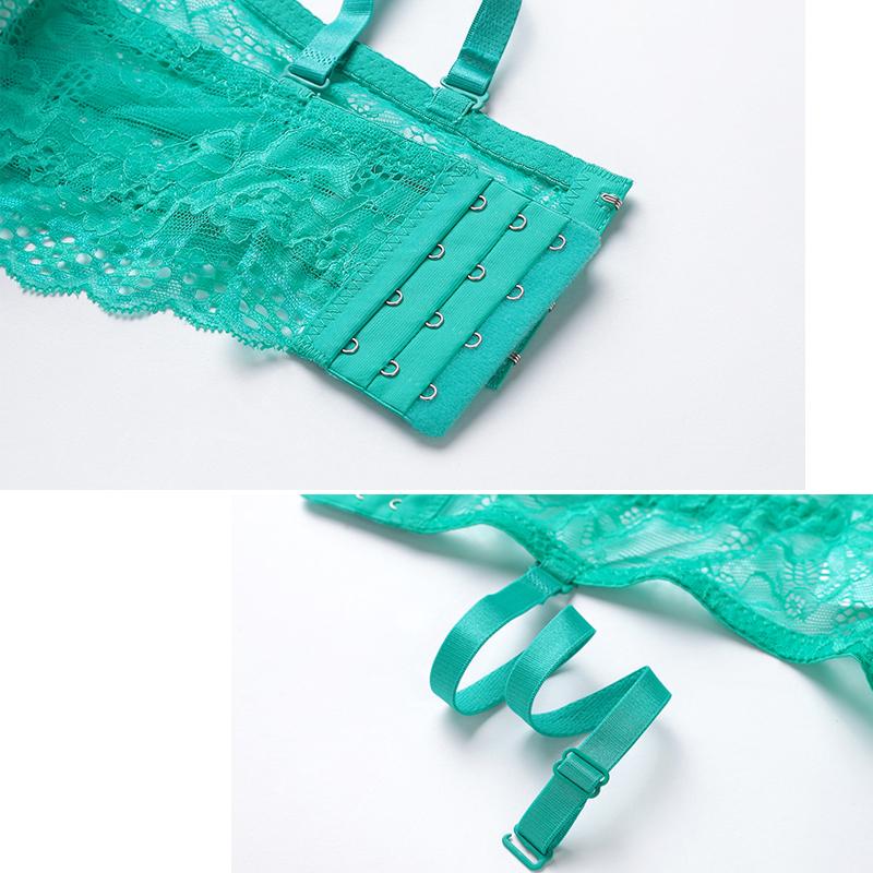 Красивый женский бюстгальтер в ассортименте