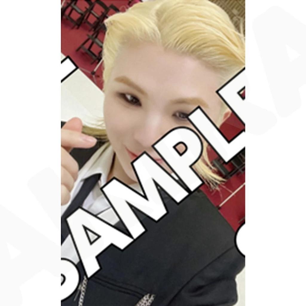 SEVENTEEN FOLLOW AGAIN JAPAN 17 ПРЯМО ЗДЕСЬ Кампания бронирования ФОТОКАРТОЧКА